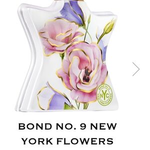 New York Flowers Decorative Vase